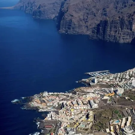 Daire Wonderland Tierra Fertil Gigantes Santiago del Teide