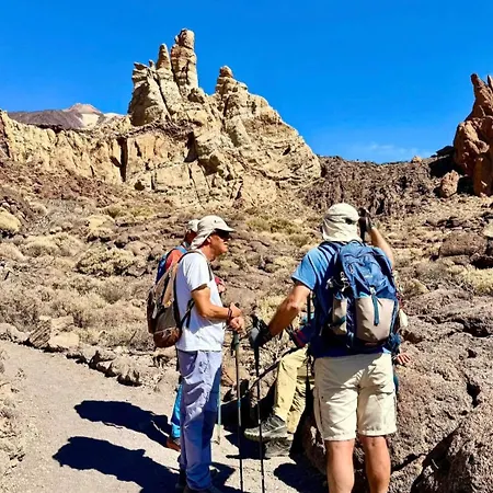 Wonderland Tierra Fertil Gigantes * Santiago Del Teide