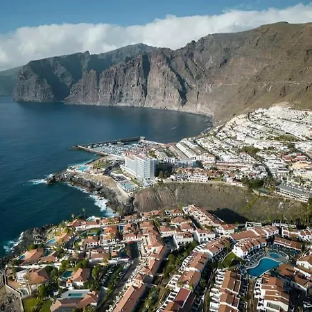 Apartment Wonderland Tierra Fertil Gigantes *